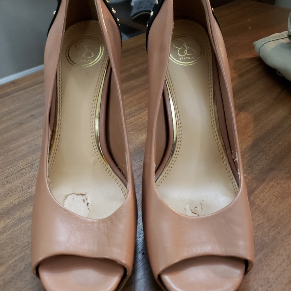 Studded Heels - Picture 4 of 6
